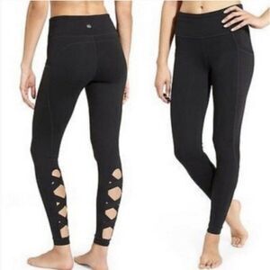 Athleta High Rise Cut Out Chaturanga Tight Black Size‎ XS Leggings Womens Yoga